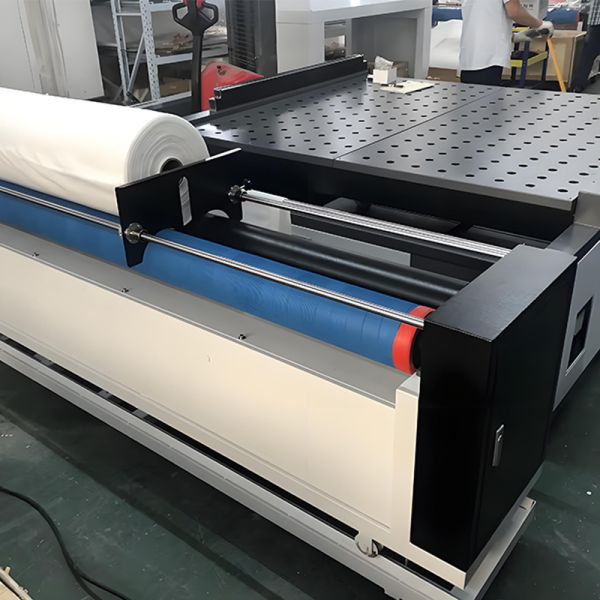 High-Speed 100W CCD Laser Label Cutting Machine CNC 1610 Fabric Laser Cutter for Rubber Supports AI BMP PLT Formats Gantry Type