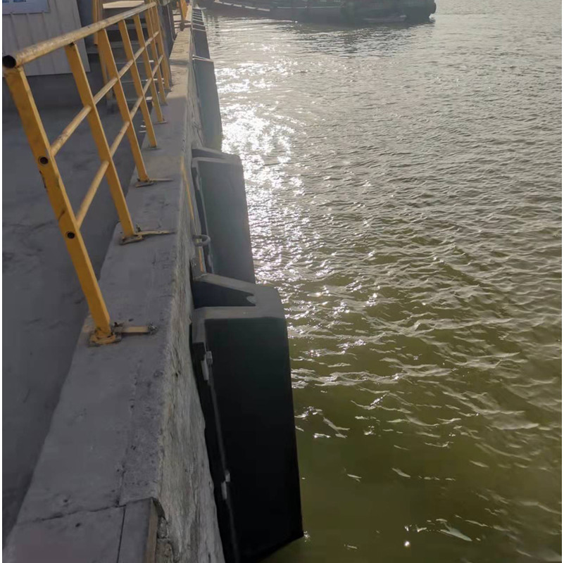 Dock/Ship Protection with Customized Size Marine Fender Rubber Bridge V Type DGH Type