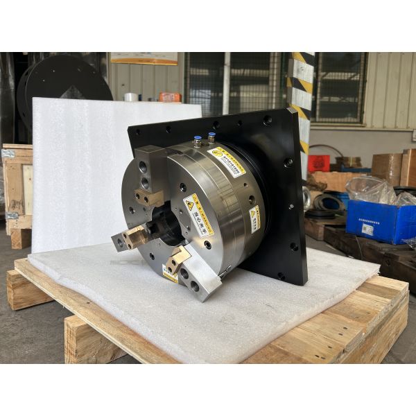 Customizable High Precision 150r/min Three-Jaw Pneumatic Rotary Chuck for CNC Lathe