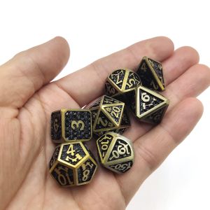 Подземелья и драконы RPG Dice чип высокотемпературный металл для семейной игры