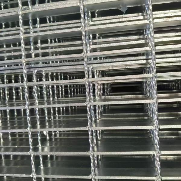 Modular Industrial Steel Grating For Flexible Layouts Adapting To Your Changing Needs