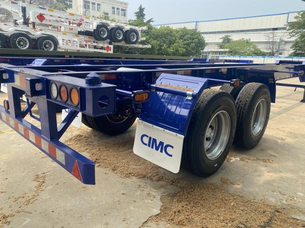 CIMC Promotional China 3 Axle Low Bed Cargo Transporter Flatbed Semi Trailer