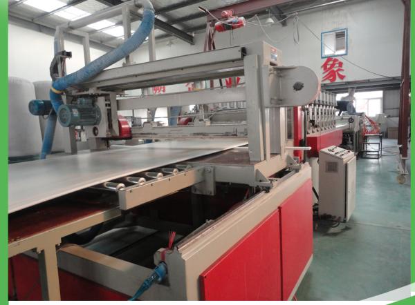 MDF Board Foam Extrusion Machine , Oil Cooling PVC Sheet Production Line