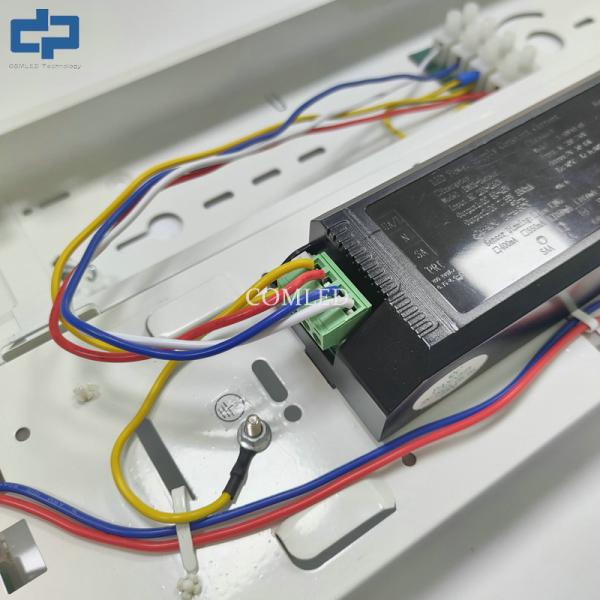 Emergency industrial LED batten light with more than 3 hours of duration IP20 LED Linear light fitting for Hanging installation parking lot Lighting fixtures with 110-140lm/w emergency Linear Light