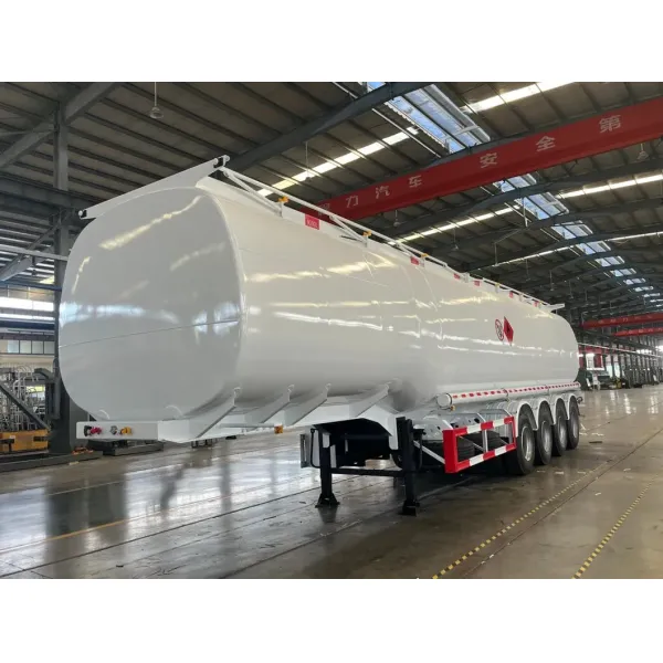 Premium Crude Oil Transport Truck with Aluminum Alloy Build