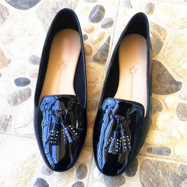 PU Lining Calf Leather Flat Heeled Shoes 22.5cm-25cm Ladies Leather Loafers