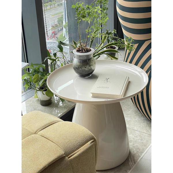 Modern Sofa Side Table Art Colour Fiberglass Bedside Chairside Table