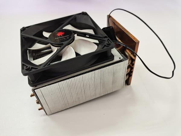 0.0025mm Stamped Heat Sinks , SGS Extruded Aluminum Heatsink
