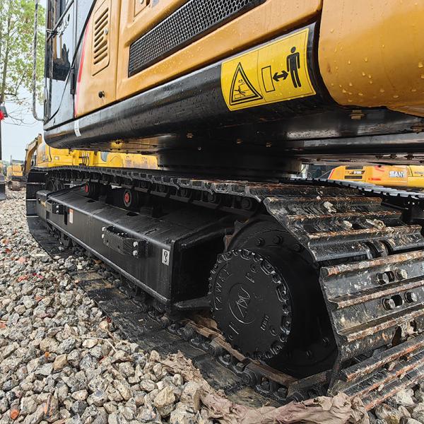 SANY SY135 Used Small Excavator 73kw Rated Power 0.6m3 Bucket Capacity 240L Large Fuel Tank