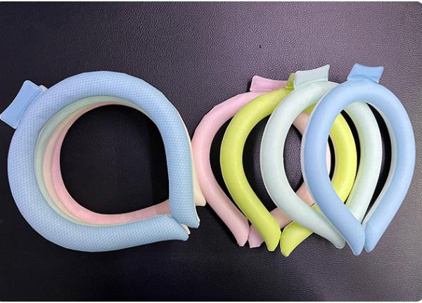 ODM refrigerando do OEM de Ring Ice Wraps Neck Cooler do pescoço da bolsa de gelo da finalidade de Muti