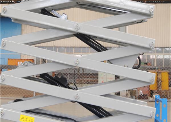 Personnel Automotive Hydraulic Scissor Lift Trolley Aerial Construction Mid Rise