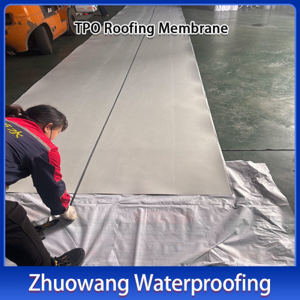 Flame Free Construction Tpo Thermoplastic Polyolefin Membrane 1.2-2.0mm For Factory Roofs