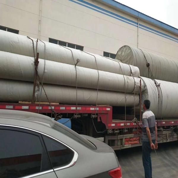 SS400 A36 SM400A Seamless Carbon Steel Pipes Sch 40 Anti Rust Varnished