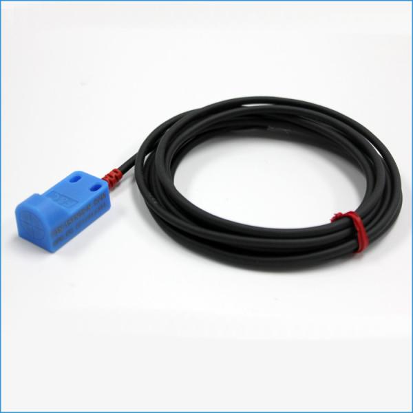 Vertical Iron Detector Inductive Proximity Sensor DC 3 wire 5mm Approach Switch
