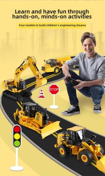 D7E Bulldozer Rechargeable Remote Control Simulation Kids Toy 1:24 Scale 25002