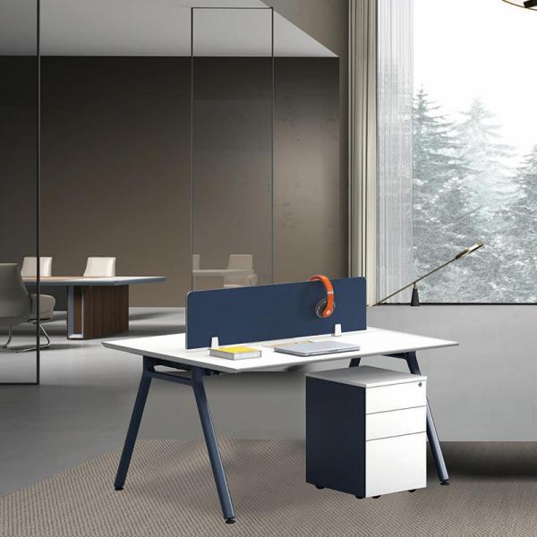 Рабочее место Рабочий стол Мебель для офиса Синяя деревянная рабочая станция 4 сиденья Рабочий стол Компьютерный стол