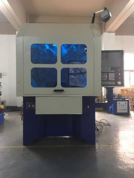 Mola automática controlada do CNC que faz a elevada precisão da máquina com três machados