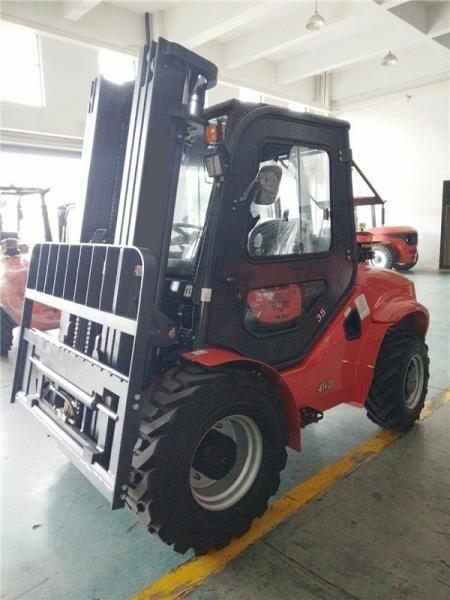 3.5ton 4X2 4WD elevador de terreno irregular / elevador de terreno irregular