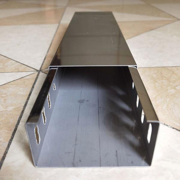 Hot Dip Galvanizing Stainless Steel Cable Tray Customized Size 50mm-1000mm