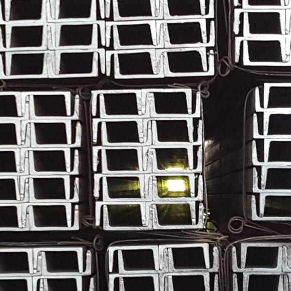 Q235B Q345 Stainless Steel Channel U Shaped 0.3mm-60mm