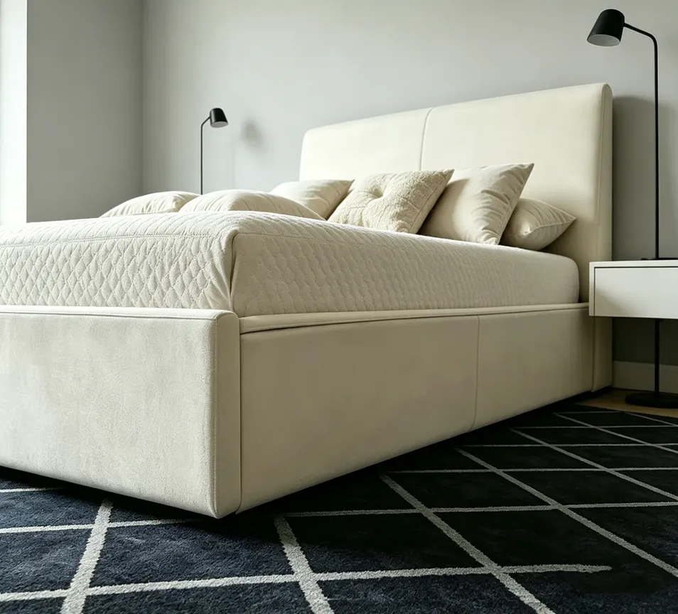 Luxury Style Wooden King Size Bed with Upholstered Headboard Design