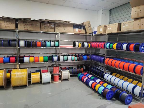 Yellow LSZH Fiber Optic Cable 1 Conductor For Dependable And Consistent Connections