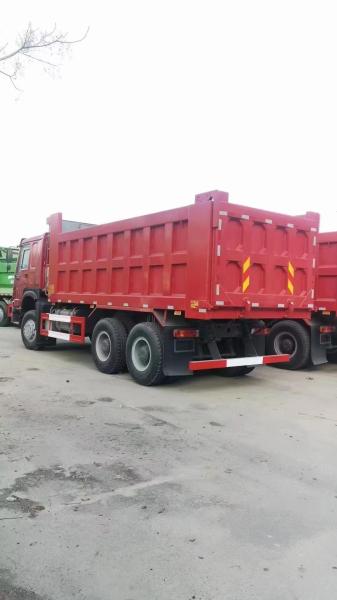18 metros cúbicos de capacidade usado HOWO 6X4 camião de descarga pesado com transmissão manual
