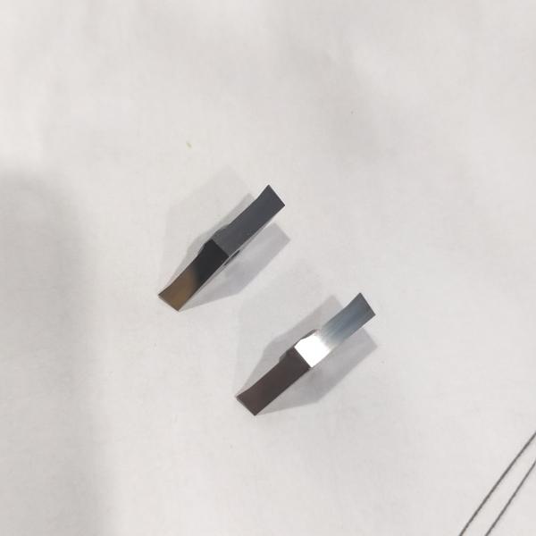 VCGT110304-AL inserts de tournage au carbure de tungstène pour applications en aluminium ou non ferreux
