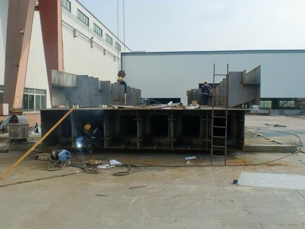 Heavy Duty Building Steel Frame Pre - Fabrication Commercial Steel Buildings