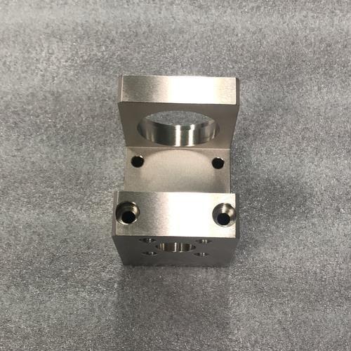 Máquina de zinco Componente de máquina CNC Cor Original para indústrias, incluindo a construção de eletrônicos automotivos