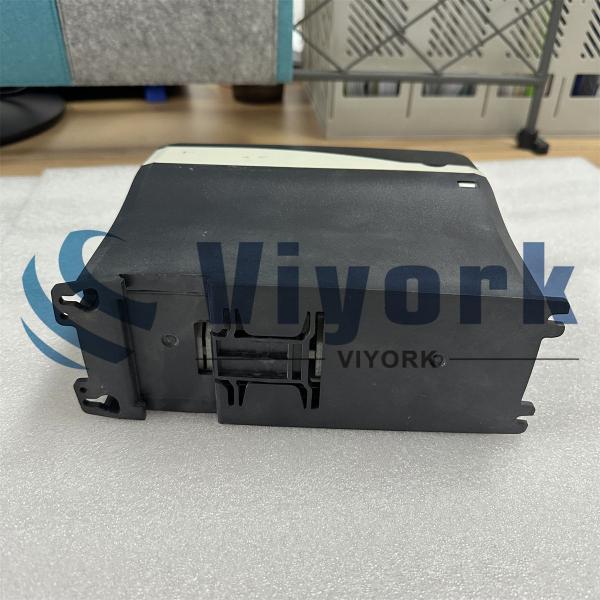 Emerson SKB3400075 SERVO DRIVE utilisé