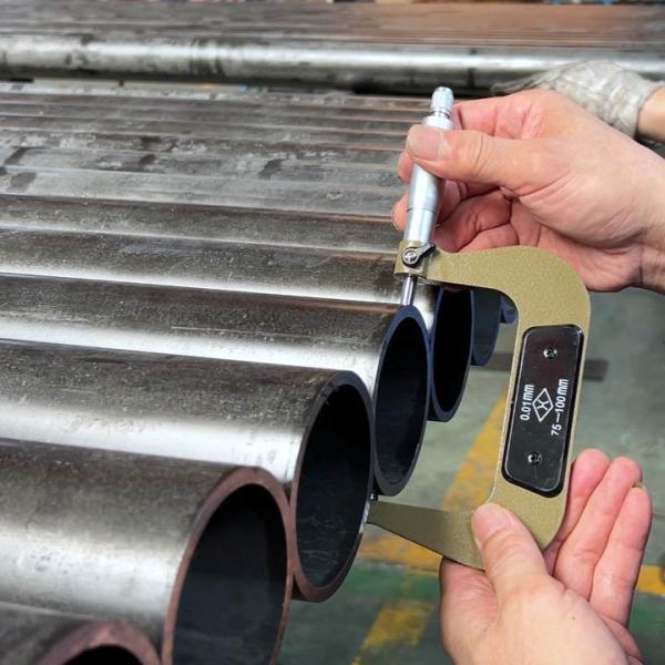 Gr 4130 114mm OD Oil Drilling Pipe Chromoly Steel Tube for Seamless Casing Tubing