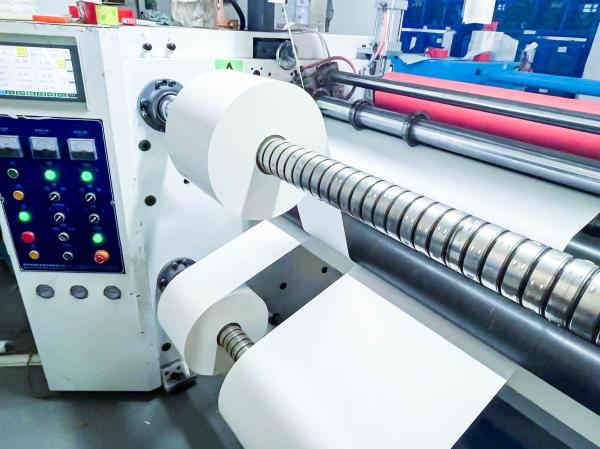 Self Adhesive BOPP Roll Labels , Clear Glossy Label Paper 25μ Face Thickness
