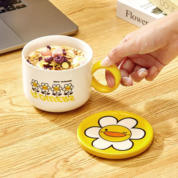 Wholesale Mugs Suitable For Couples Children Girls Use Large Capacity Ceramic Mug With Lid Office Home Creative Coffee
