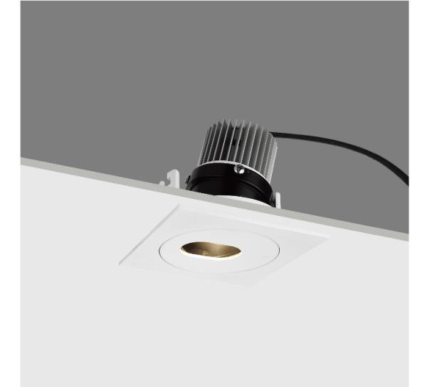 Square Face Cover Adjustable LED Recessed Downlight 37V 250mA 10W Ra80