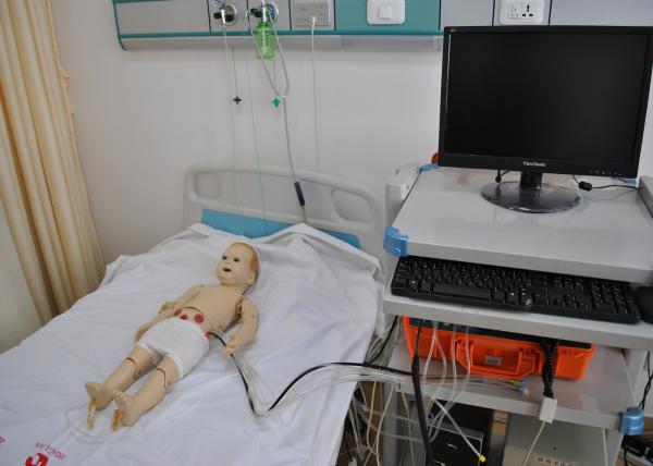 Intelligent ACLS Baby First Aid Manikins with BVM for Hospitals , Colleges Training