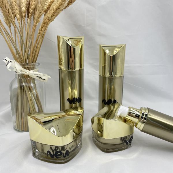 Special Shape Cosmetic Pump Bottle Gold Refillable Cosmetic Containers 80ml 100ml