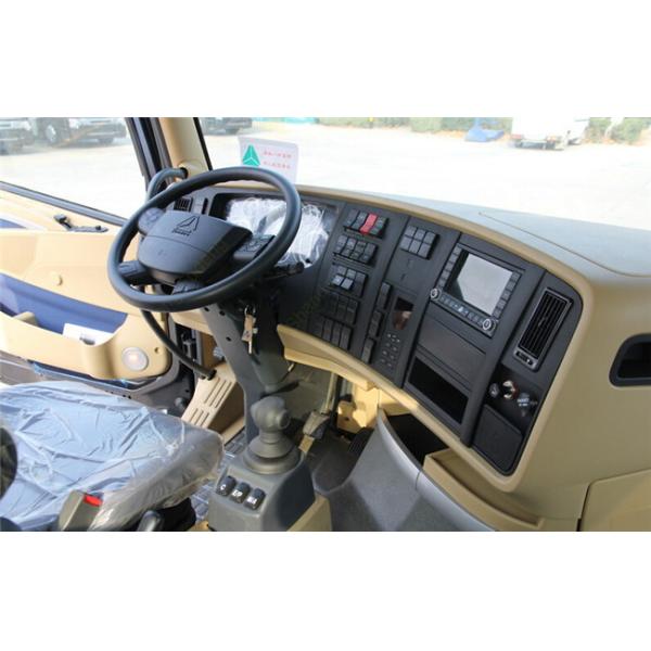 10 Wheeler Tractor Head Trucks 371HP 6 × 4 Drive Wheel Radial Tire