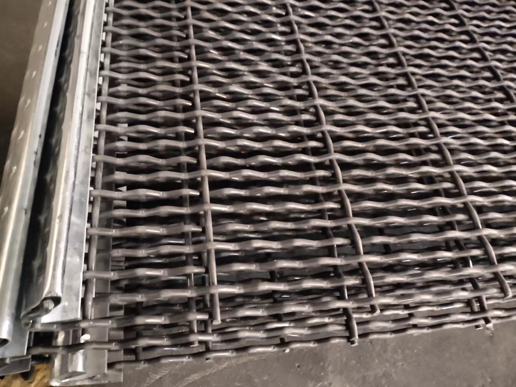 Mining Screen Mesh Heavy-Duty Woven Wire for Robust Operations