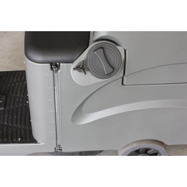 Solution Tank Electric Floor Scrubbers Machine With Emergency Stop Protection