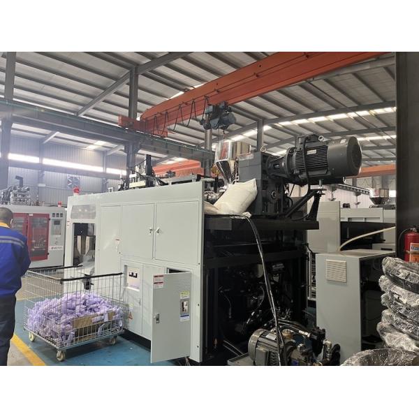 Equipo de moldeo de triplo soplo para botellas de plástico Tecnología avanzada Resultados superiores