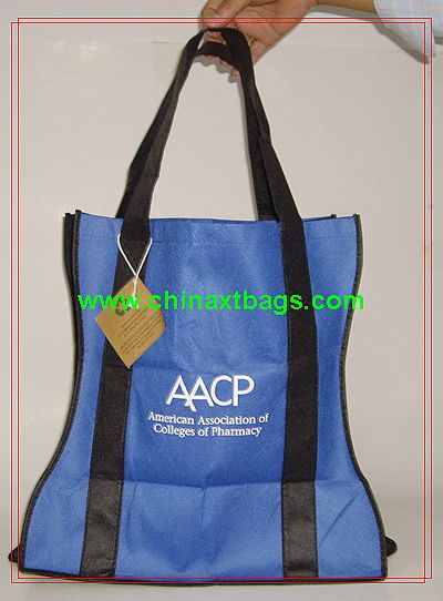 Foldable grocery bags