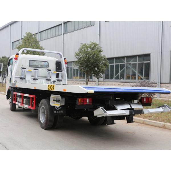 SINOTRUK HOWO 4x2 6 Ton Slide Bed Tow Truck With 21m Steel Wire Rope