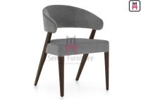 Envoltura de la silla de madera Gray Velvet del restaurante de los apoyabrazos de la espalda abierta del respaldo