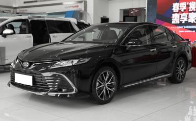 Carro Toyota a gasolina 8 AT Toyota Camry 2023 2.5G Luxury Edition 4 portas 5 lugares Sedan