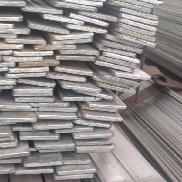 Специализированная длина нелегированная горячо прокатаная плоская сталь / 1095 сталь плоская запас