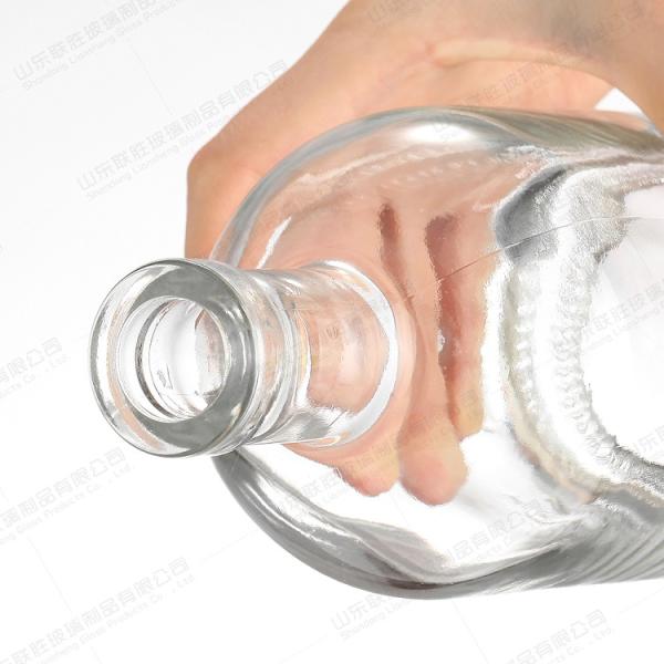 Flint Glass 100ml 200ml 375ml 500ml 750ml 1000ml Bottle with Wooden Cork Lid Pourer For Liquor Oil