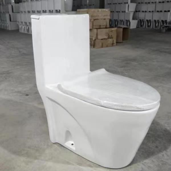 Wholesale sanitary ware dual flush white color bathroom porcelain toilet bowl floor mounted ceramic one piece toilet