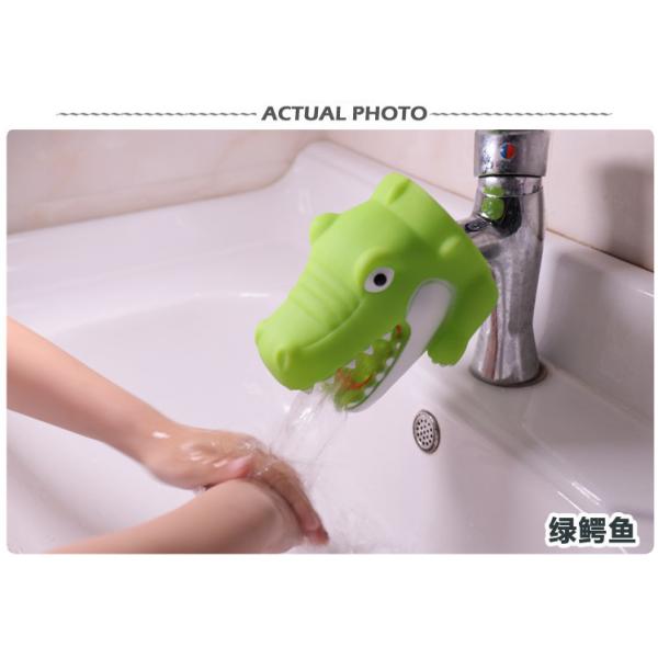 Soft Cute Crocodile Kids Faucet Extender Protector Cover For Bathtub Kitchen Tub Sink