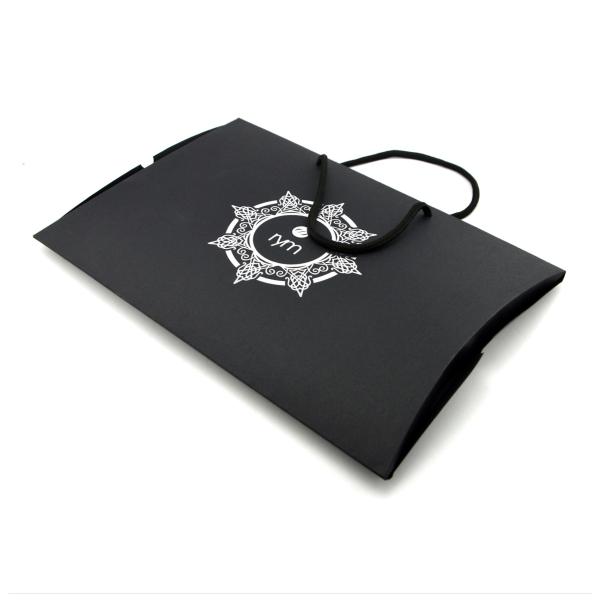 Customized Accessories Cardboard Gift Packaging Box Silver Foil| Pillow Shaped Boxes with Handle